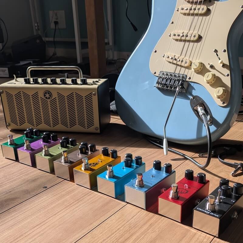 Set of 9 Mini pedal guitar effects